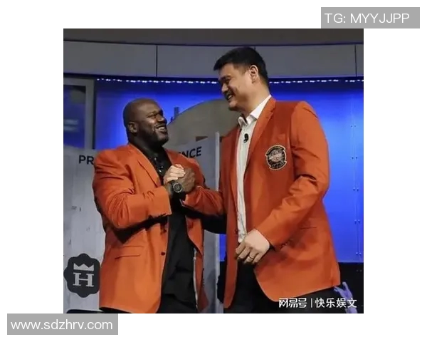 姚明分享与球迷的深厚情谊与篮球背后的感人故事