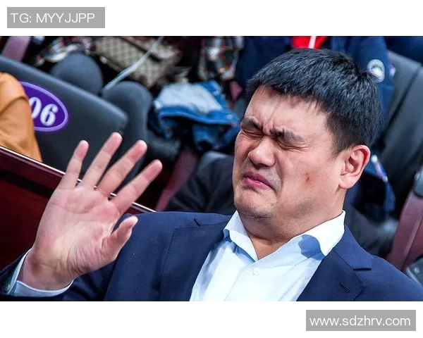 姚明为何在公众场合频频黑脸背后的深层原因解析 姚明为何在公众场合频频黑脸背后的深层原因解析