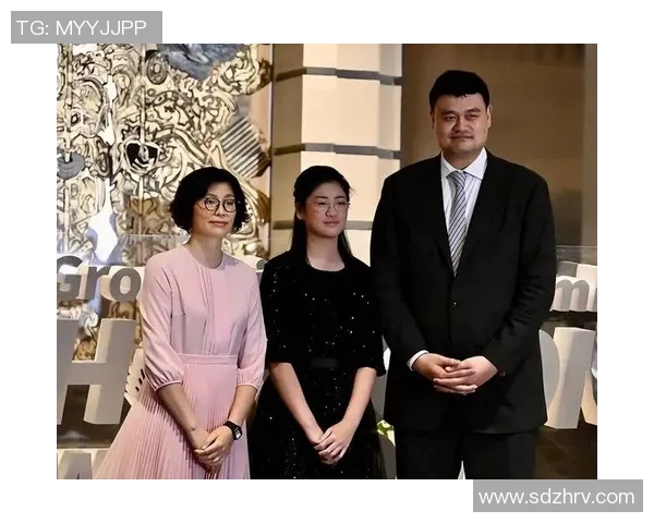 姚明幽默互动让乔丹捧腹大笑的精彩瞬间回顾